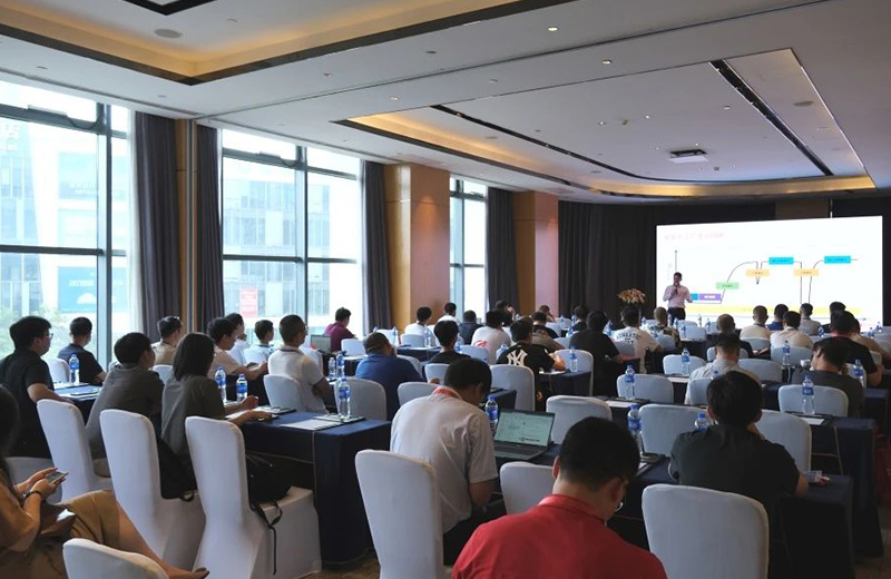 华亿(中国)一站式服务官网2024智慧工厂研讨会宁波站圆满举办